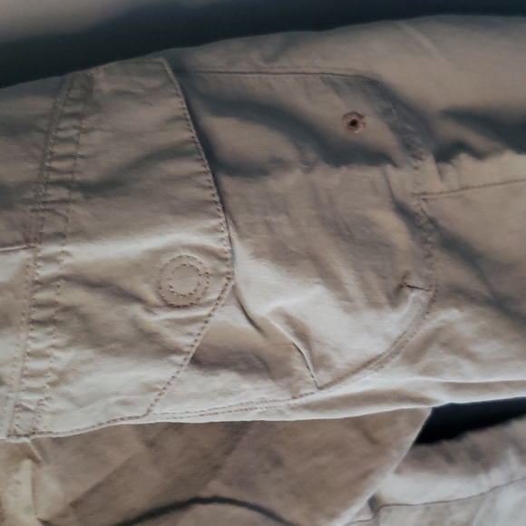 ⭐️3/$35 Columbia Titanium Capris - Picture 4 of 9